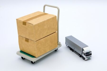 企業や団体のお客様も大歓迎！トランクルームの荷物運搬ならおまかせください